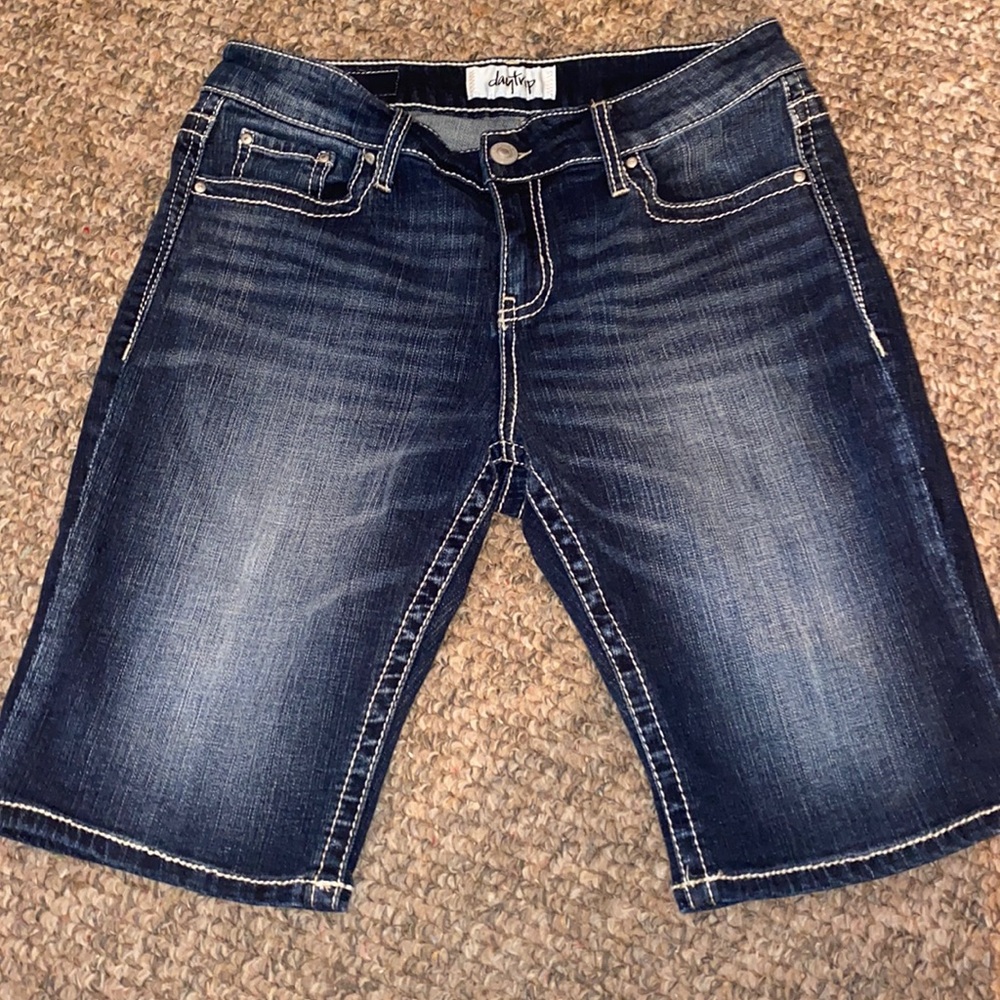 DayTrip Bermuda shorts